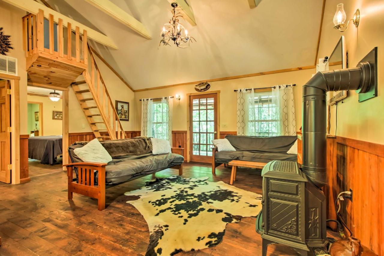 Clearwater Cabin On 10 Acres With Trout Stream! Monterey Eksteriør billede