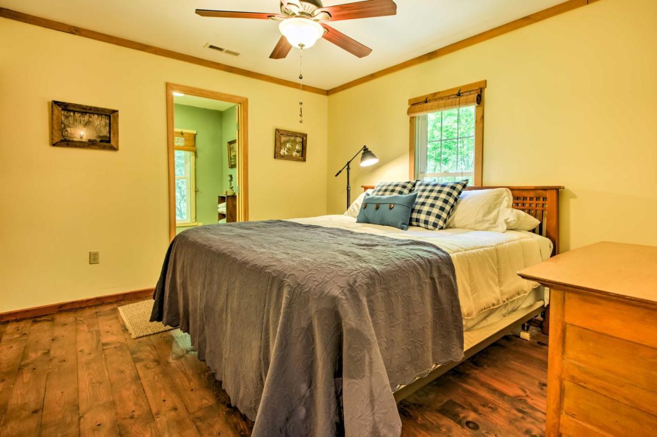 Clearwater Cabin On 10 Acres With Trout Stream! Monterey Eksteriør billede