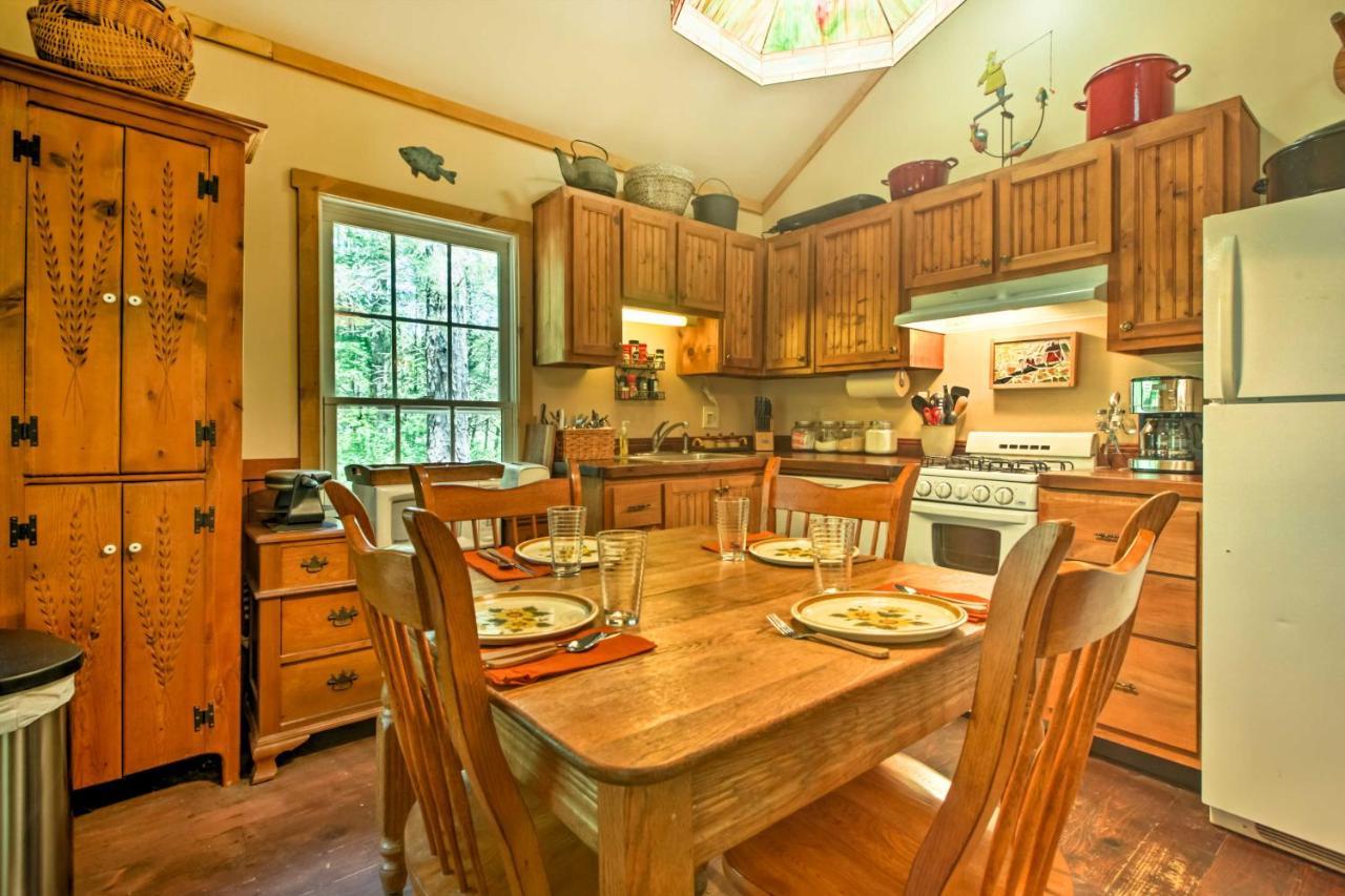 Clearwater Cabin On 10 Acres With Trout Stream! Monterey Eksteriør billede